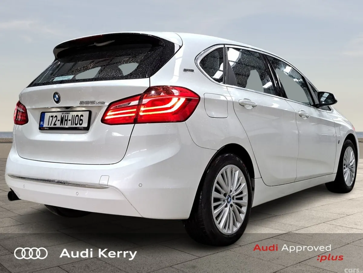 BMW 2-Series Hatchback, Petrol Hybrid, 2017, White