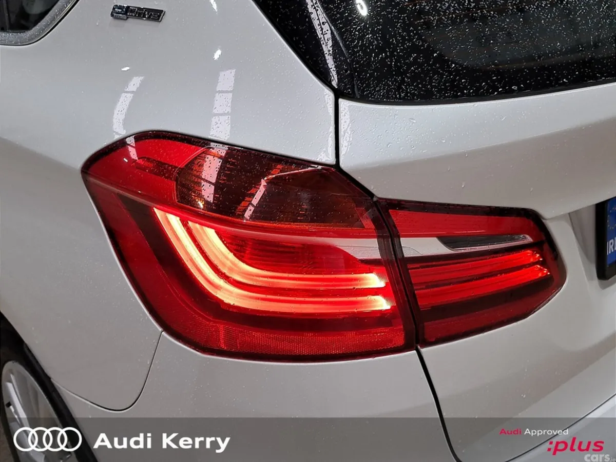 BMW 2-Series Hatchback, Petrol Hybrid, 2017, White