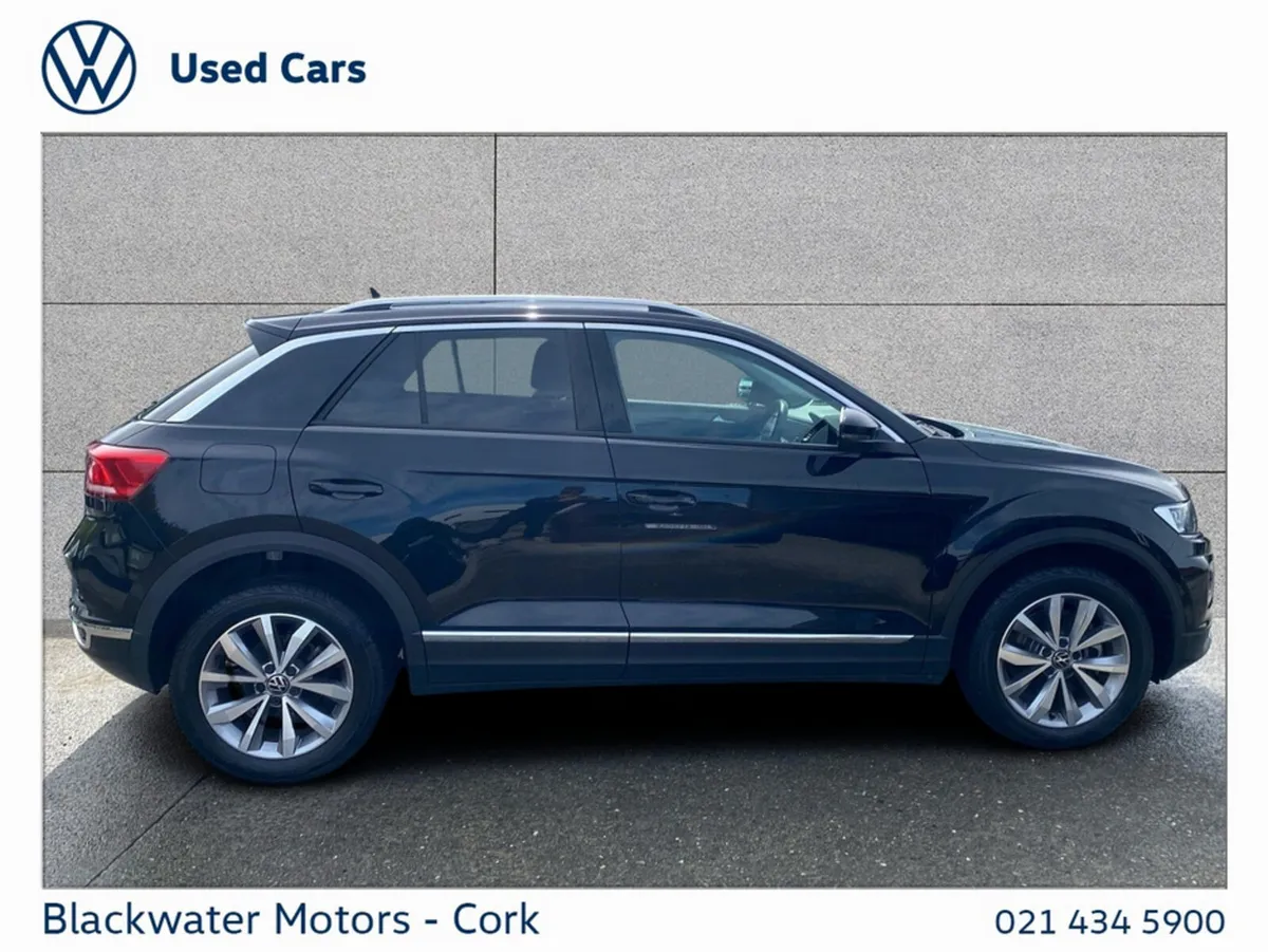 Volkswagen T-Roc Hatchback, Petrol, 2021, 