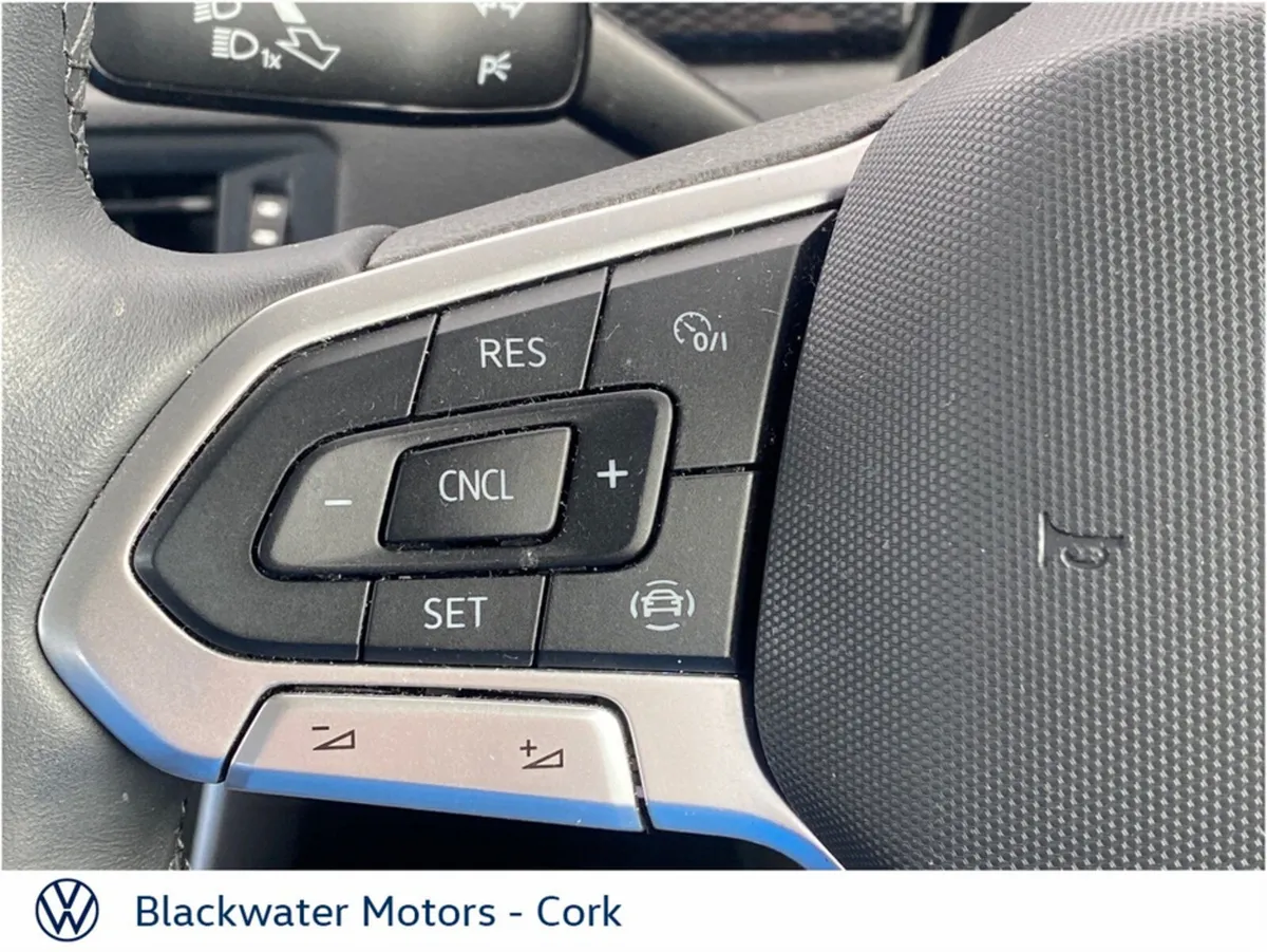 Volkswagen Polo Hatchback, Petrol, 2023, 