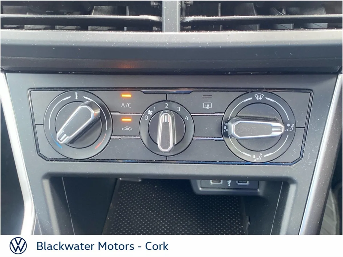 Volkswagen Polo Hatchback, Petrol, 2023, 