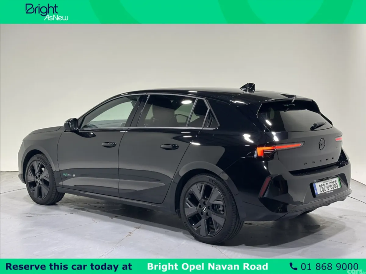 Opel Astra Hatchback, Electric, 2026, Black