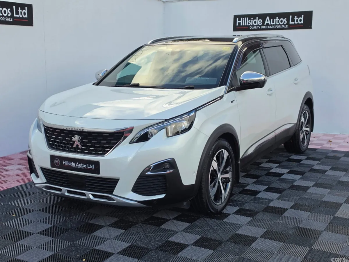 Peugeot 5008 MPV, Diesel, 2018, White