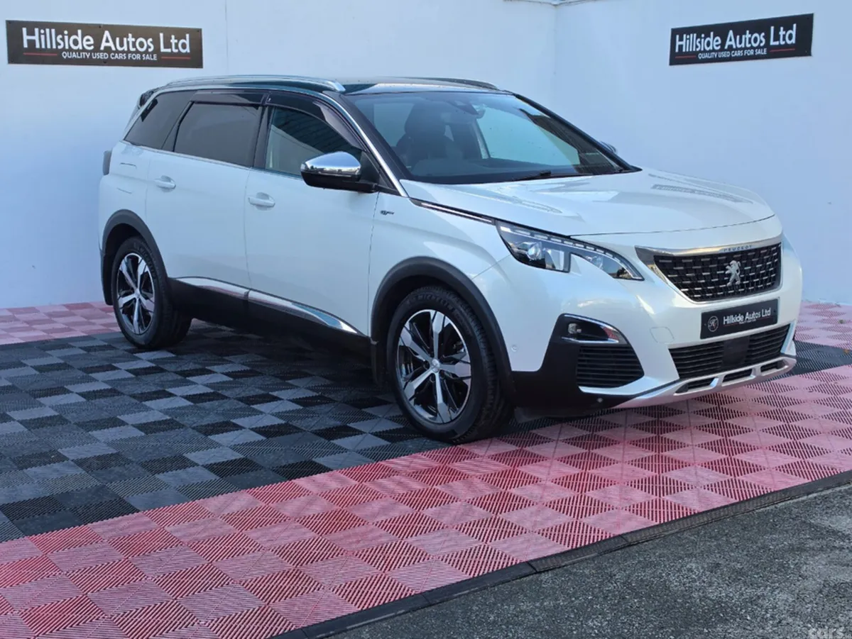 Peugeot 5008 MPV, Diesel, 2018, White