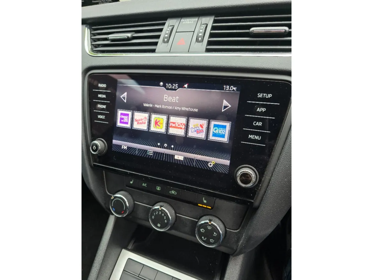 Skoda Octavia Hatchback, Diesel, 2020, Blue