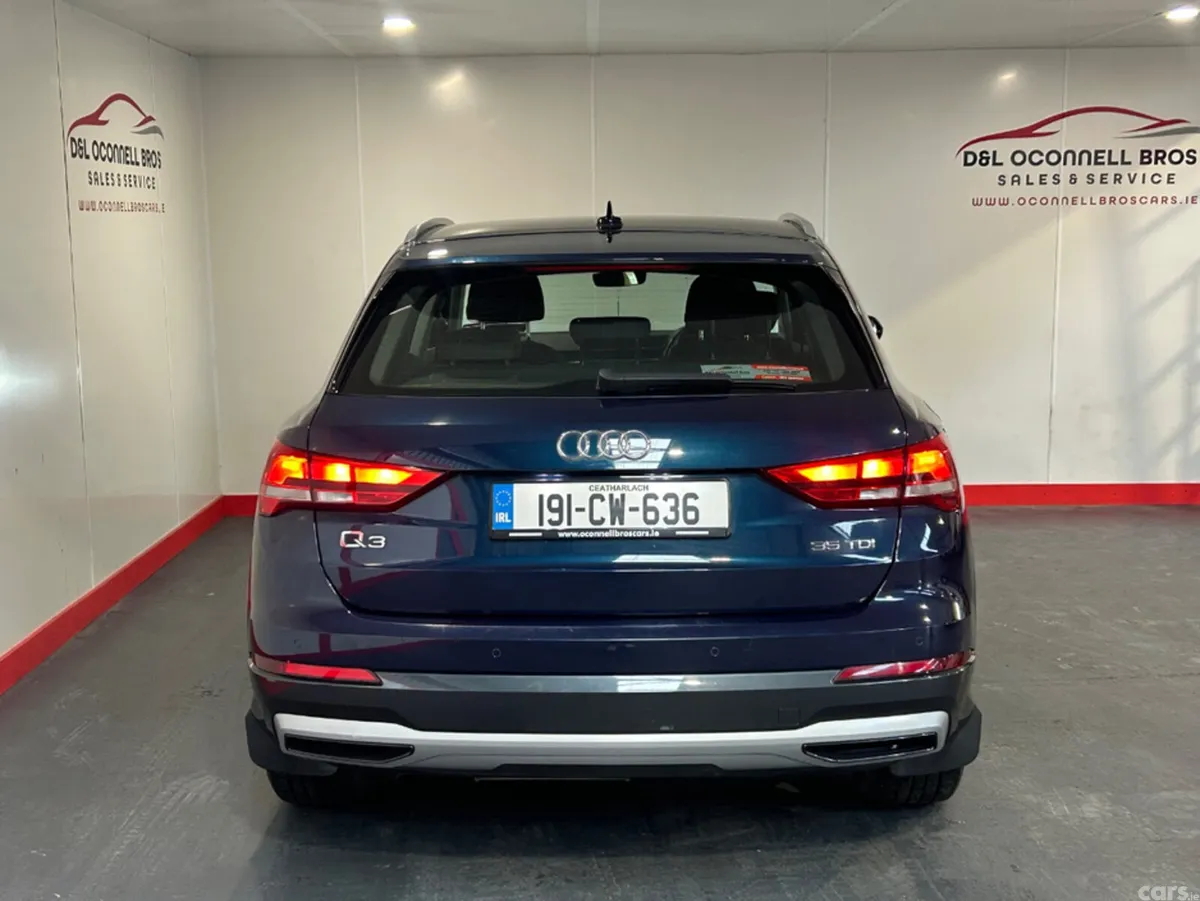 Audi Q3 SUV, Diesel, 2019, Blue