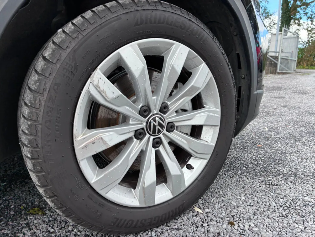 Volkswagen T-Roc SUV, Diesel, 2021, Black
