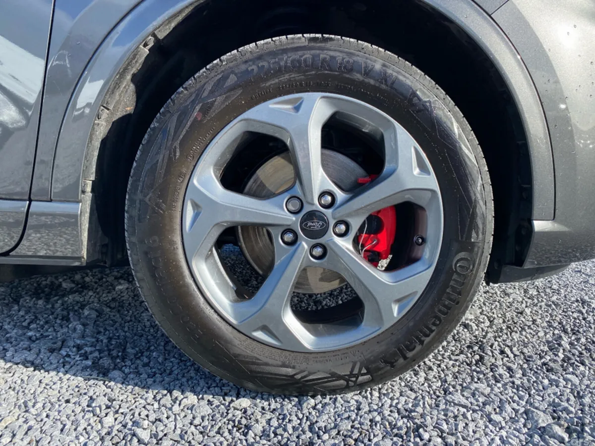 Ford Kuga MPV, Petrol Plug-in Hybrid, 2026, Grey