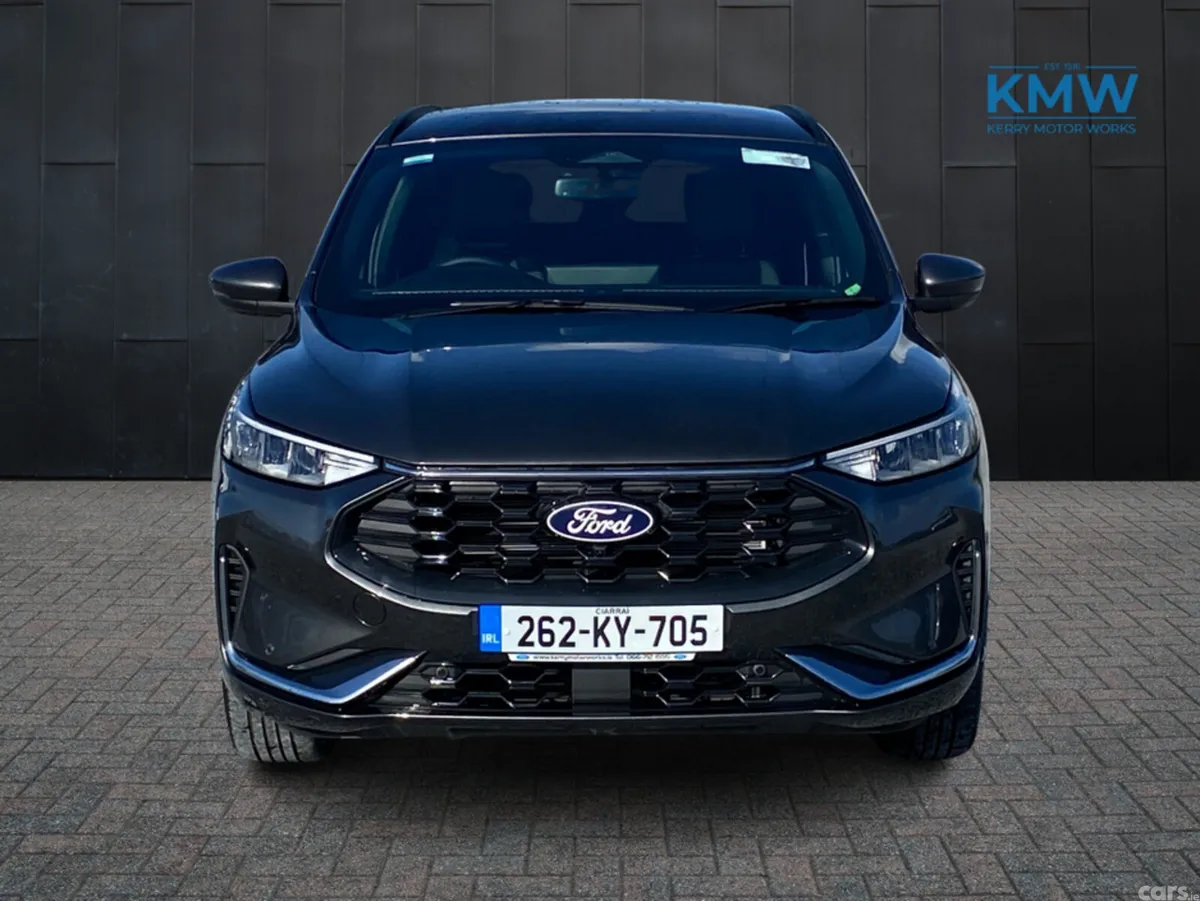 Ford Kuga MPV, Petrol Plug-in Hybrid, 2026, Grey