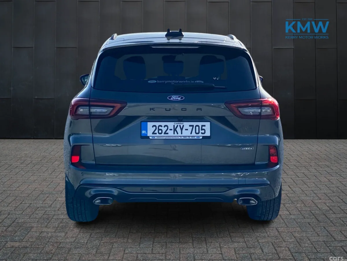 Ford Kuga MPV, Petrol Plug-in Hybrid, 2026, Grey