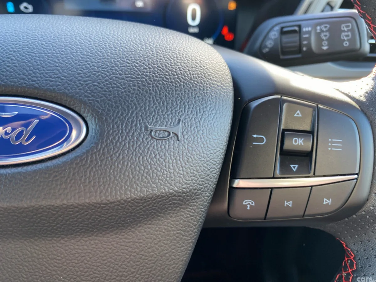 Ford Kuga MPV, Petrol Plug-in Hybrid, 2026, Grey
