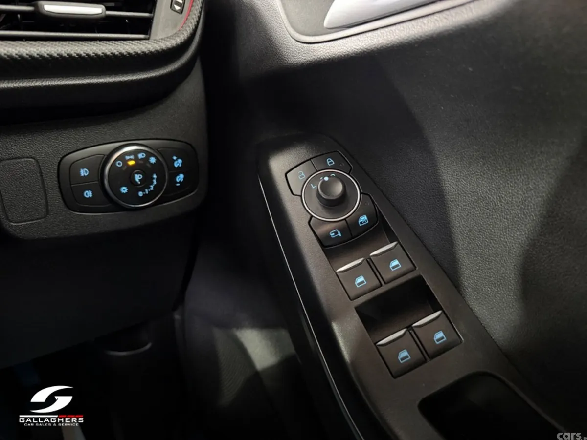 Ford Puma MPV, Petrol Hybrid, 2023, Grey