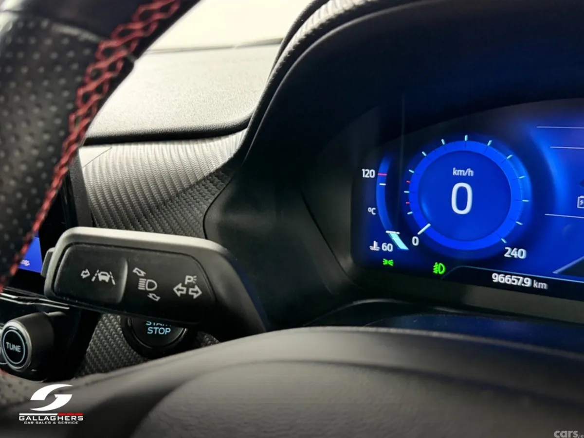 Ford Puma MPV, Petrol Hybrid, 2023, Grey