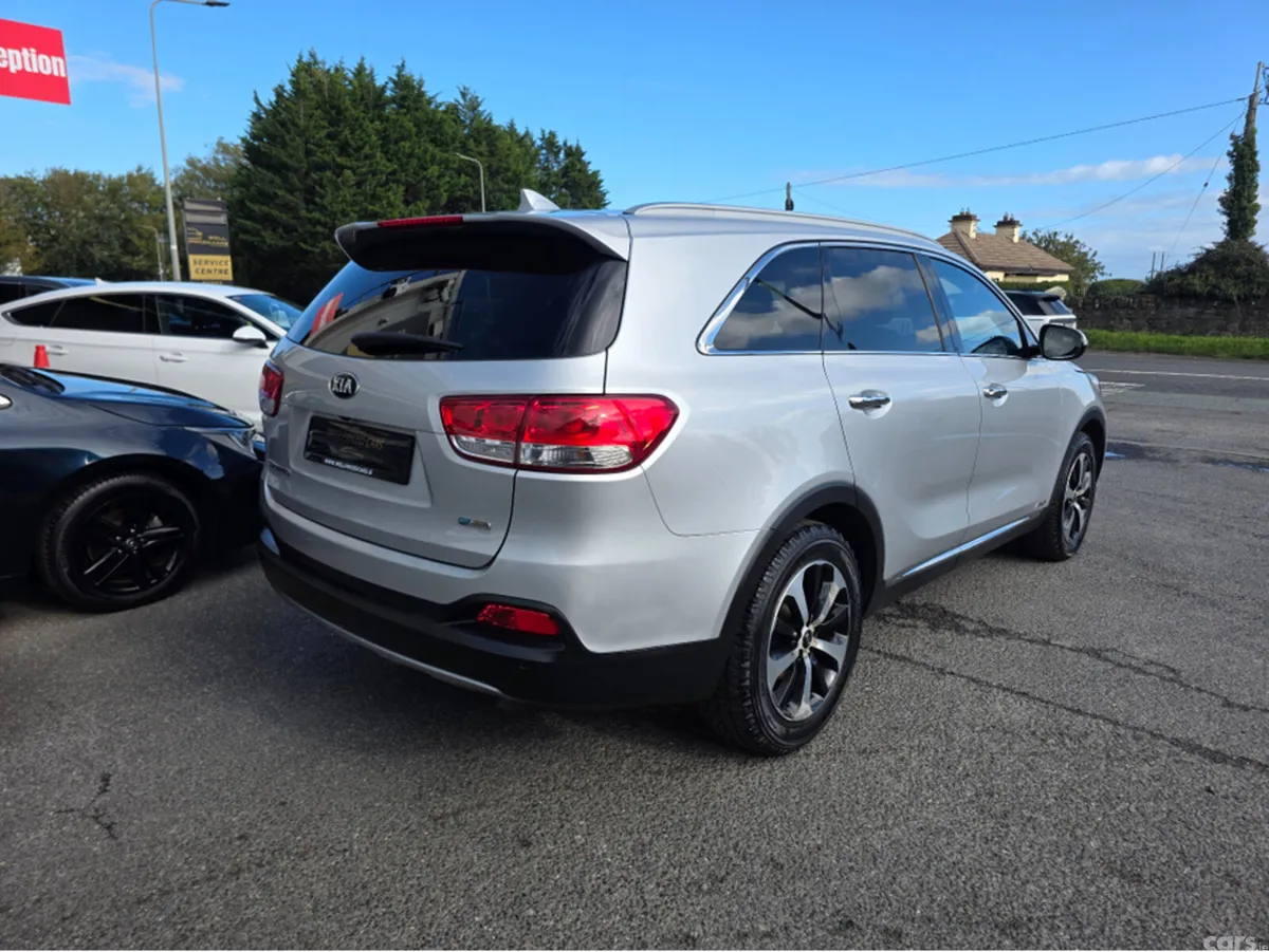 Kia Sorento Estate, Diesel, 2015, Silver