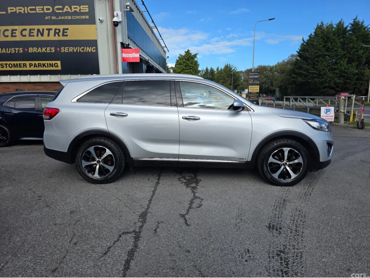 Kia Sorento Estate, Diesel, 2015, Silver