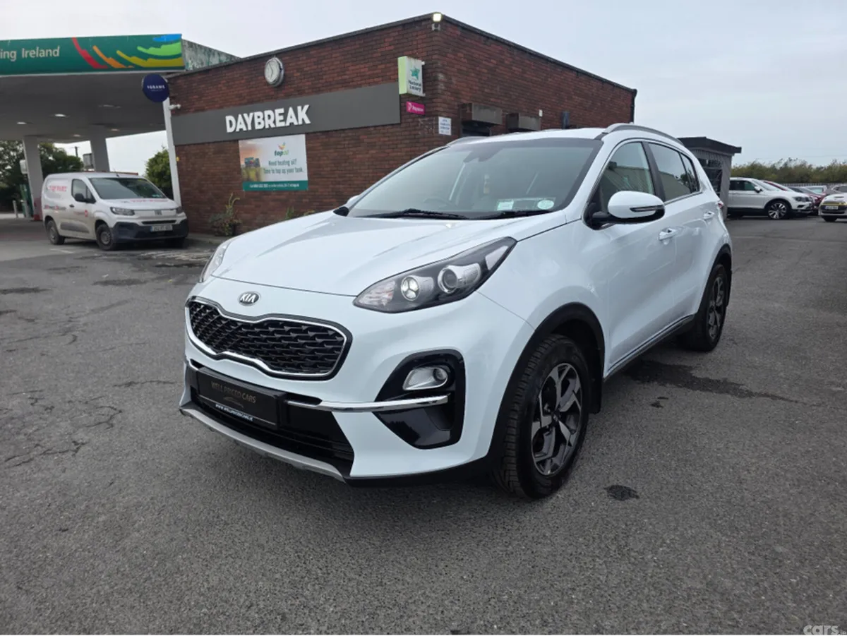 Kia Sportage MPV, Diesel Hybrid, 2020, White