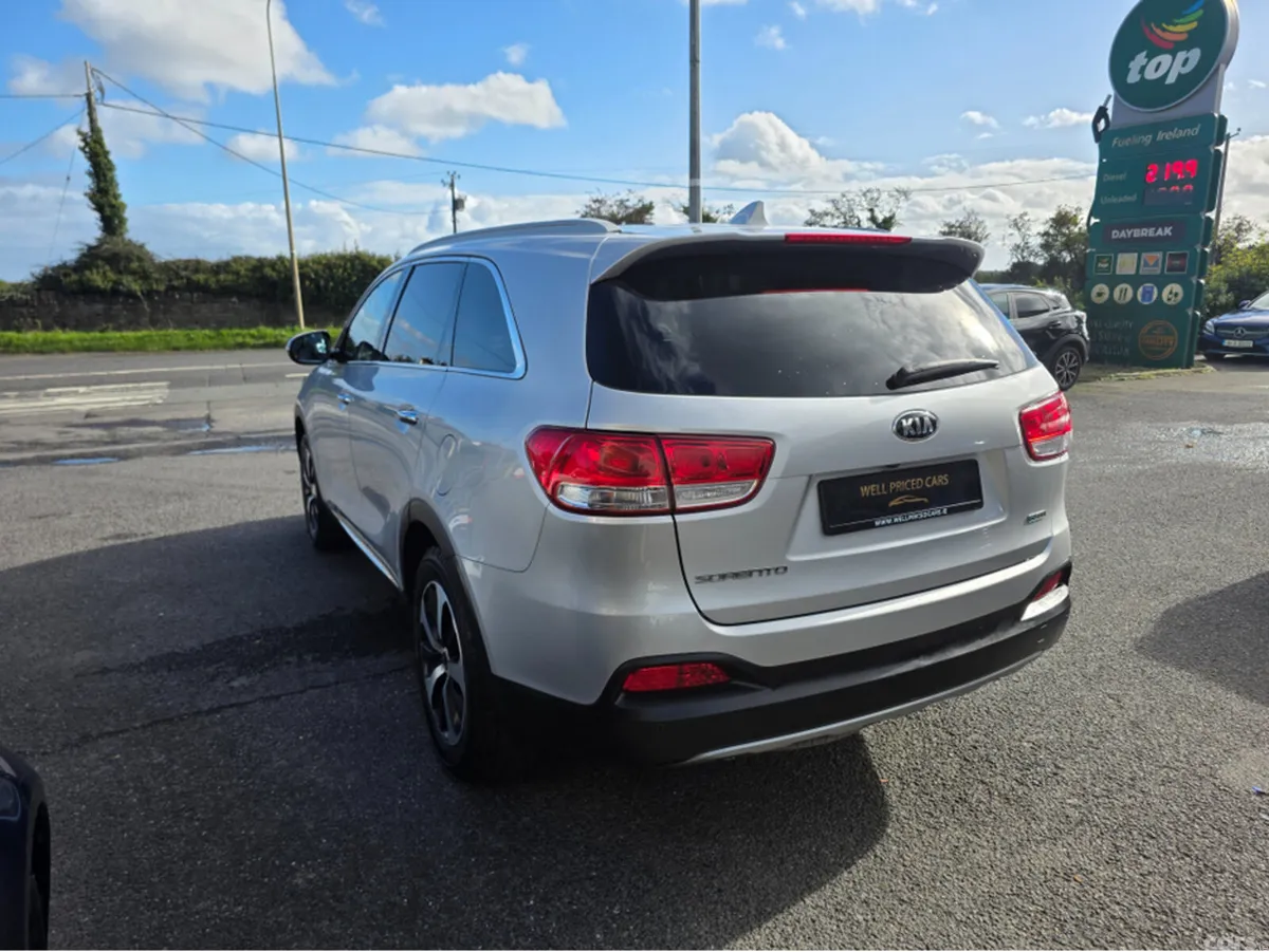 Kia Sorento Estate, Diesel, 2015, Silver