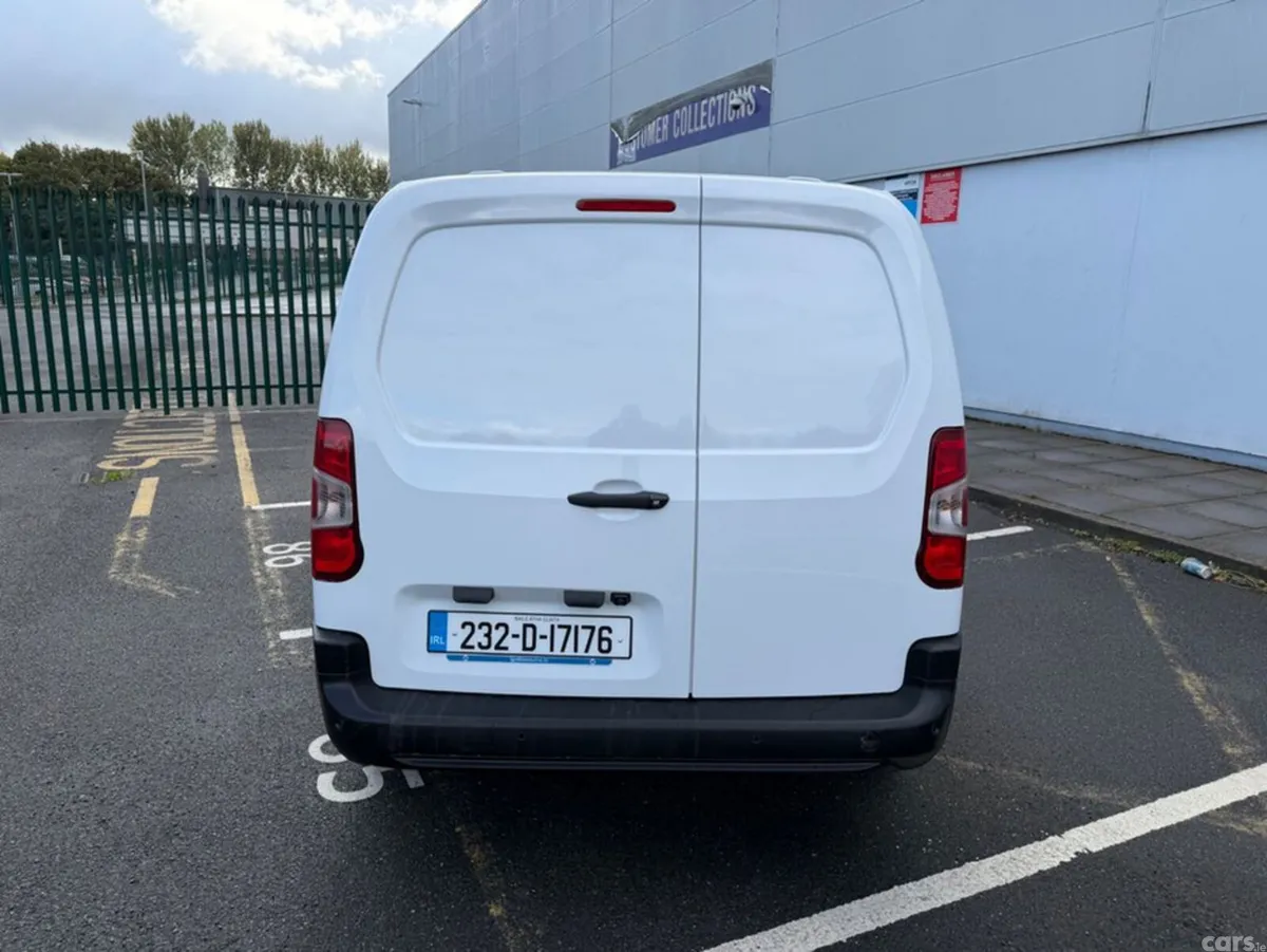 Citroen Berlingo Van, Diesel, 2023, White