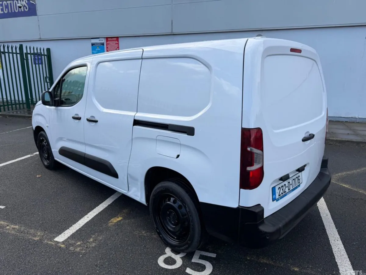 Citroen Berlingo Van, Diesel, 2023, White