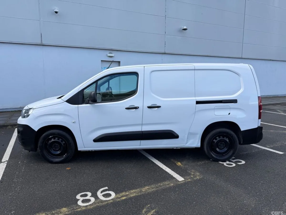 Citroen Berlingo Van, Diesel, 2023, White
