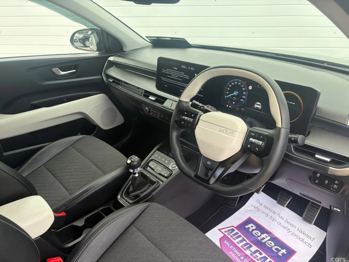 Kia Stonic SUV, Petrol, 2026, Grey