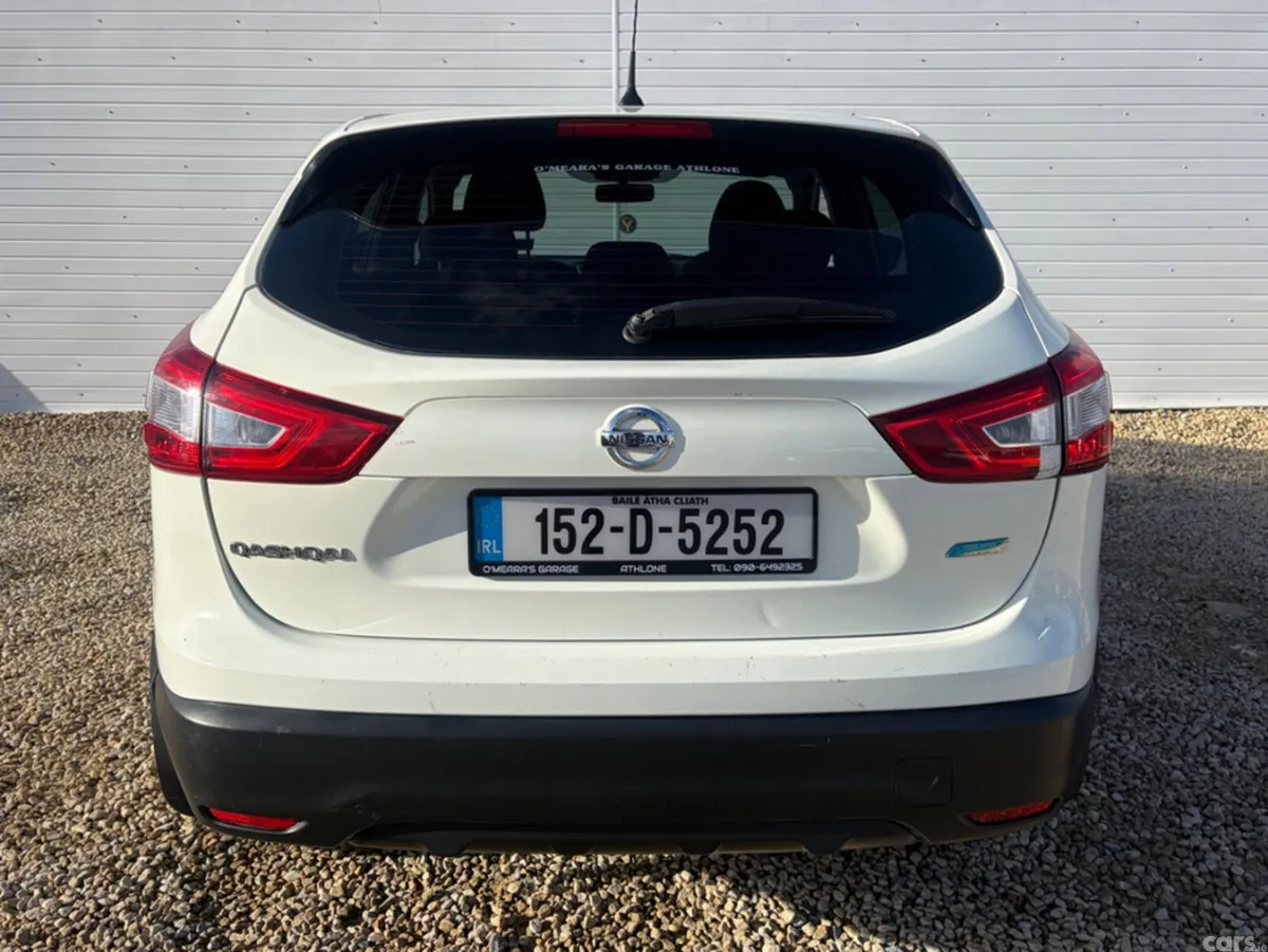 Nissan Qashqai MPV, Diesel, 2015, White
