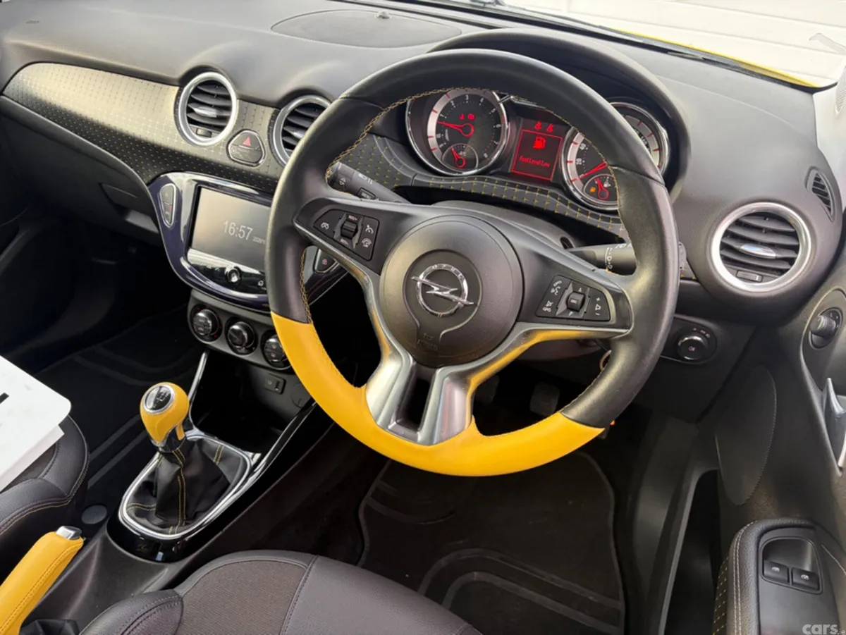Opel Adam Hatchback, Petrol, 2013, Yellow
