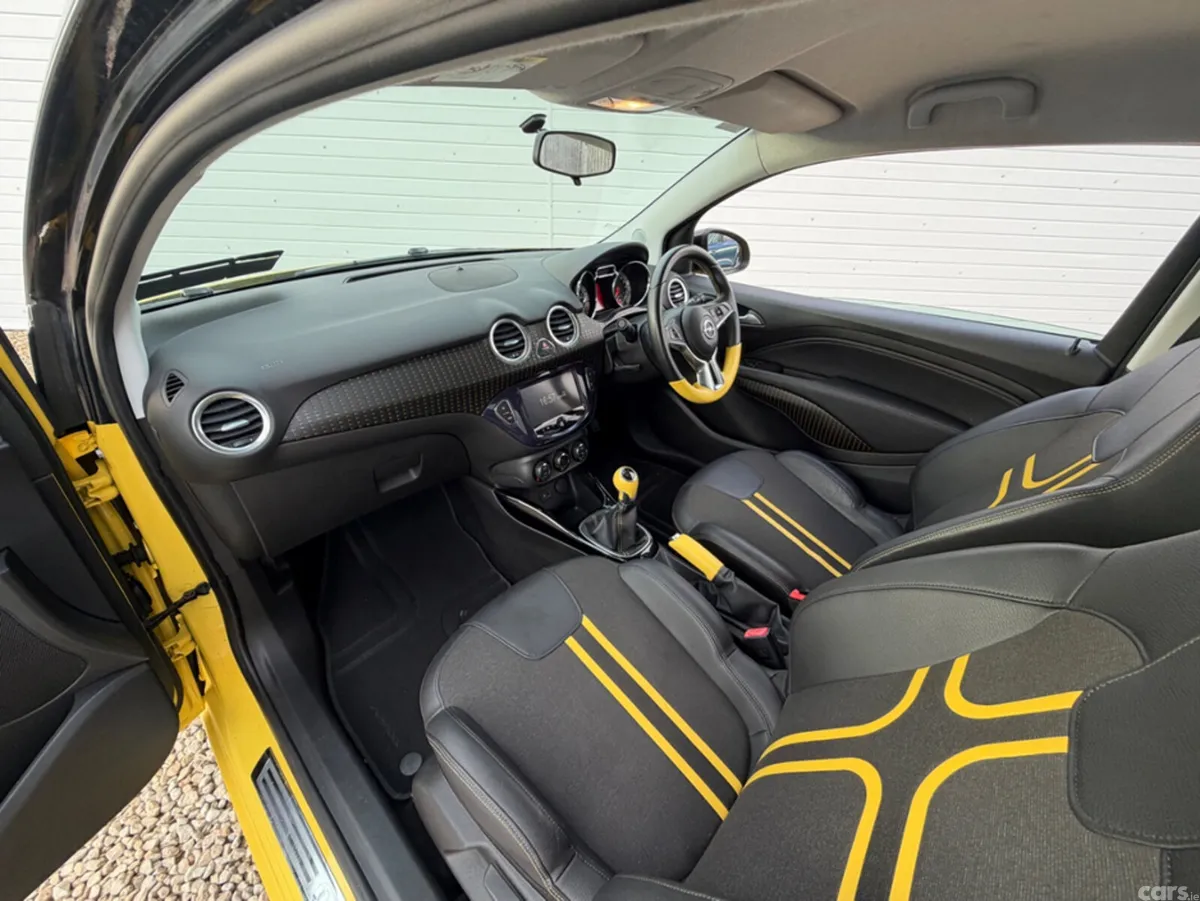 Opel Adam Hatchback, Petrol, 2013, Yellow