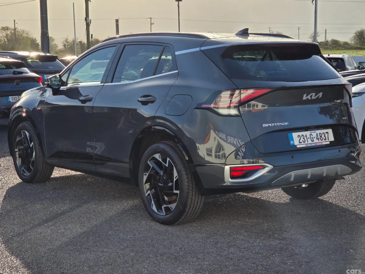 Kia Sportage Estate, Petrol Plug-in Hybrid, 2023, Grey