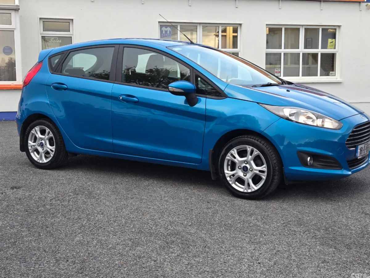 Ford Fiesta Hatchback, Petrol, 2016, Blue