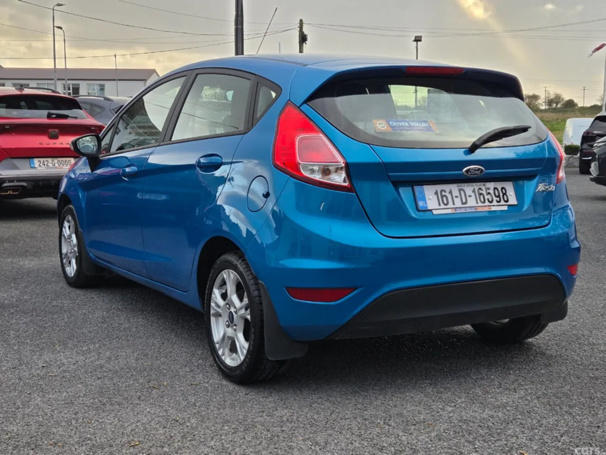 Ford Fiesta Hatchback, Petrol, 2016, Blue