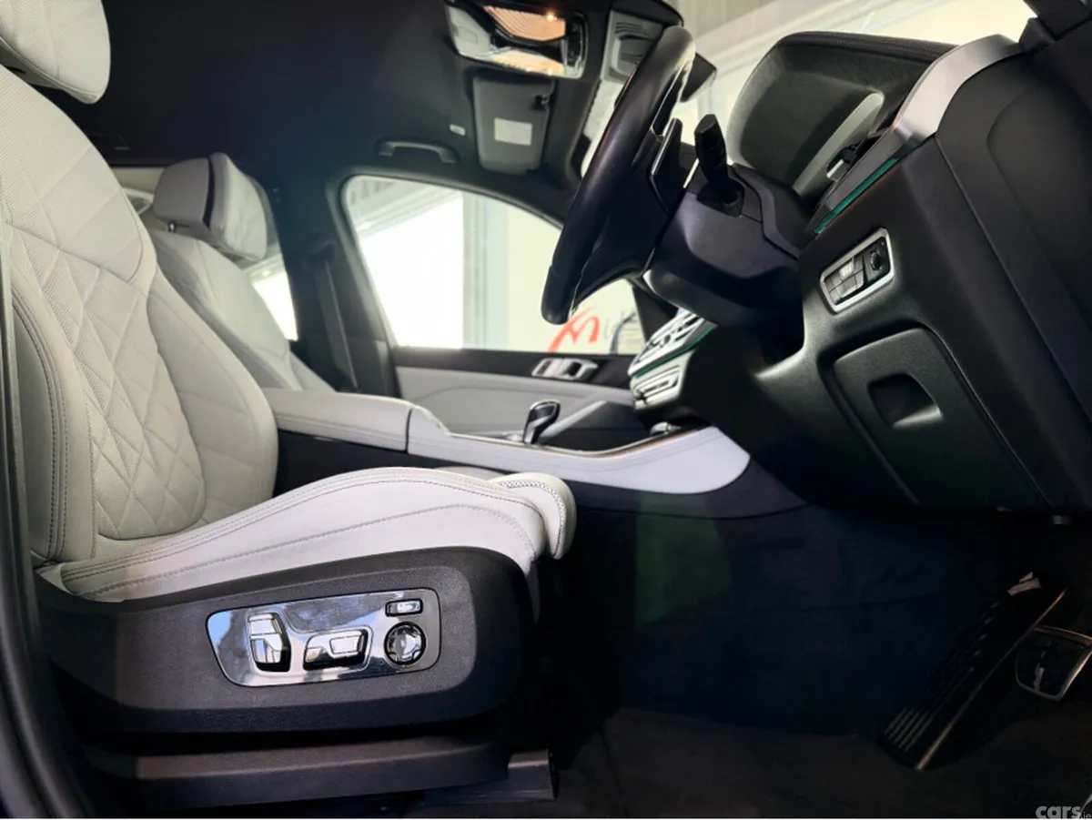 BMW X5 Estate, Petrol Hybrid, 2023, Blue