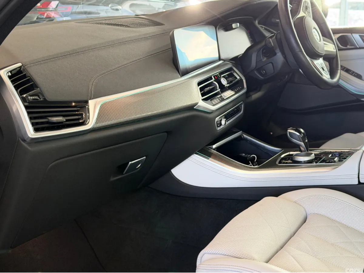 BMW X5 Estate, Petrol Hybrid, 2023, Blue