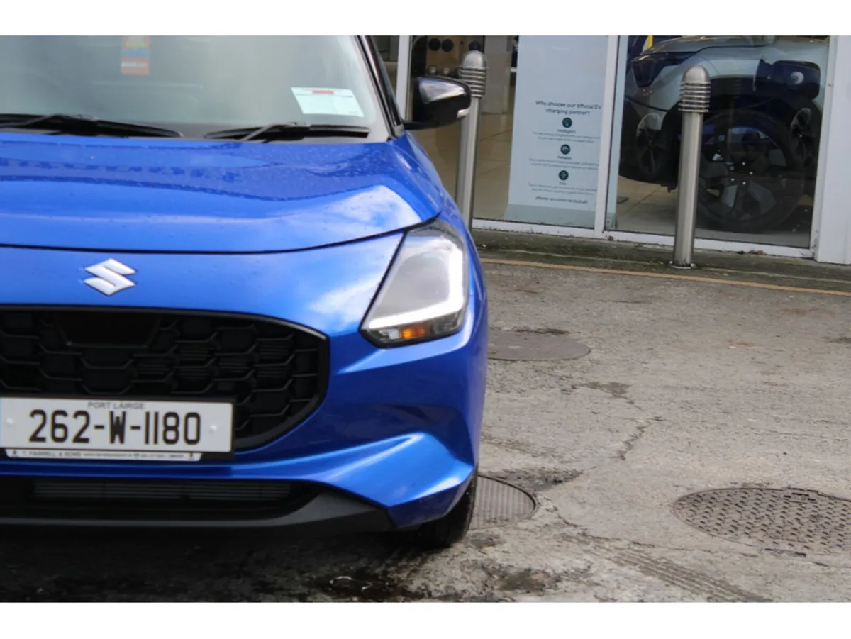 Suzuki Swift Hatchback, Petrol Hybrid, 2026, Blue