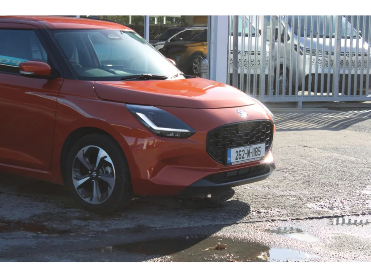 Suzuki Swift Hatchback, Petrol Hybrid, 2026, Bronze