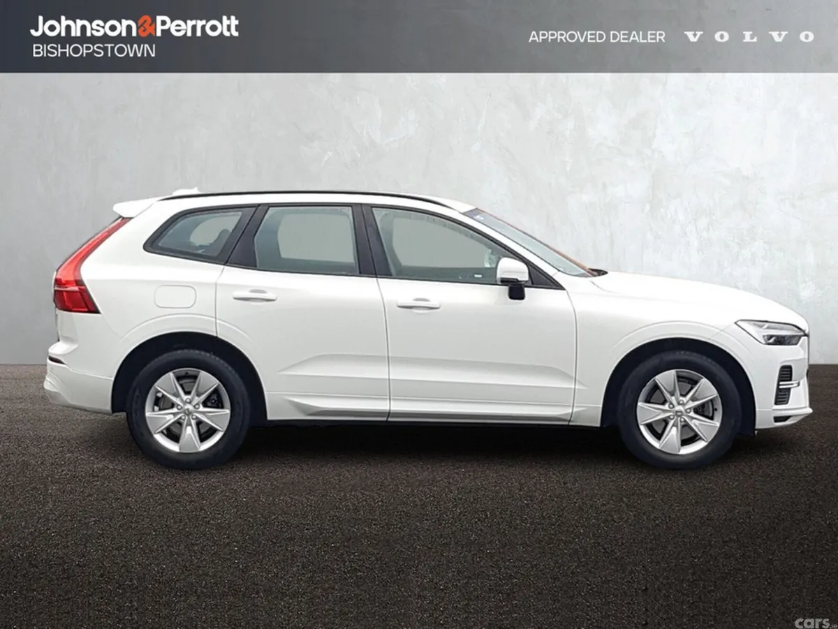 Volvo XC60 SUV, Diesel, 2022, White