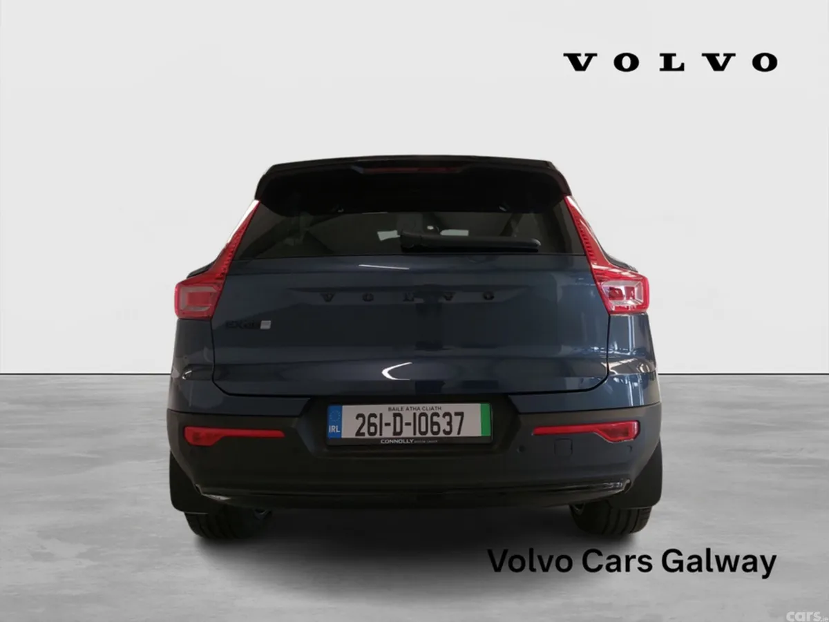 Volvo EX40 SUV, Electric, 2026, Blue