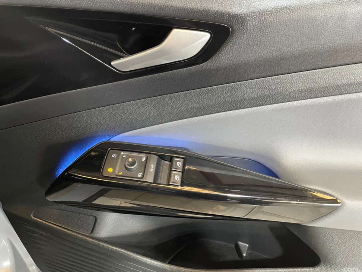Volkswagen ID.4 Estate, Electric, 2023, Grey