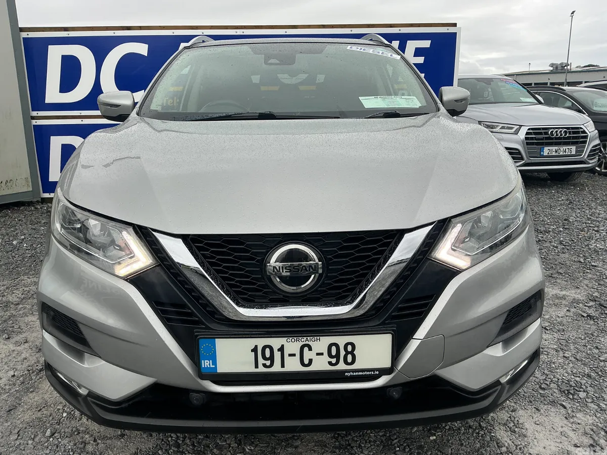 Nissan Qashqai MPV, Diesel, 2019, Grey