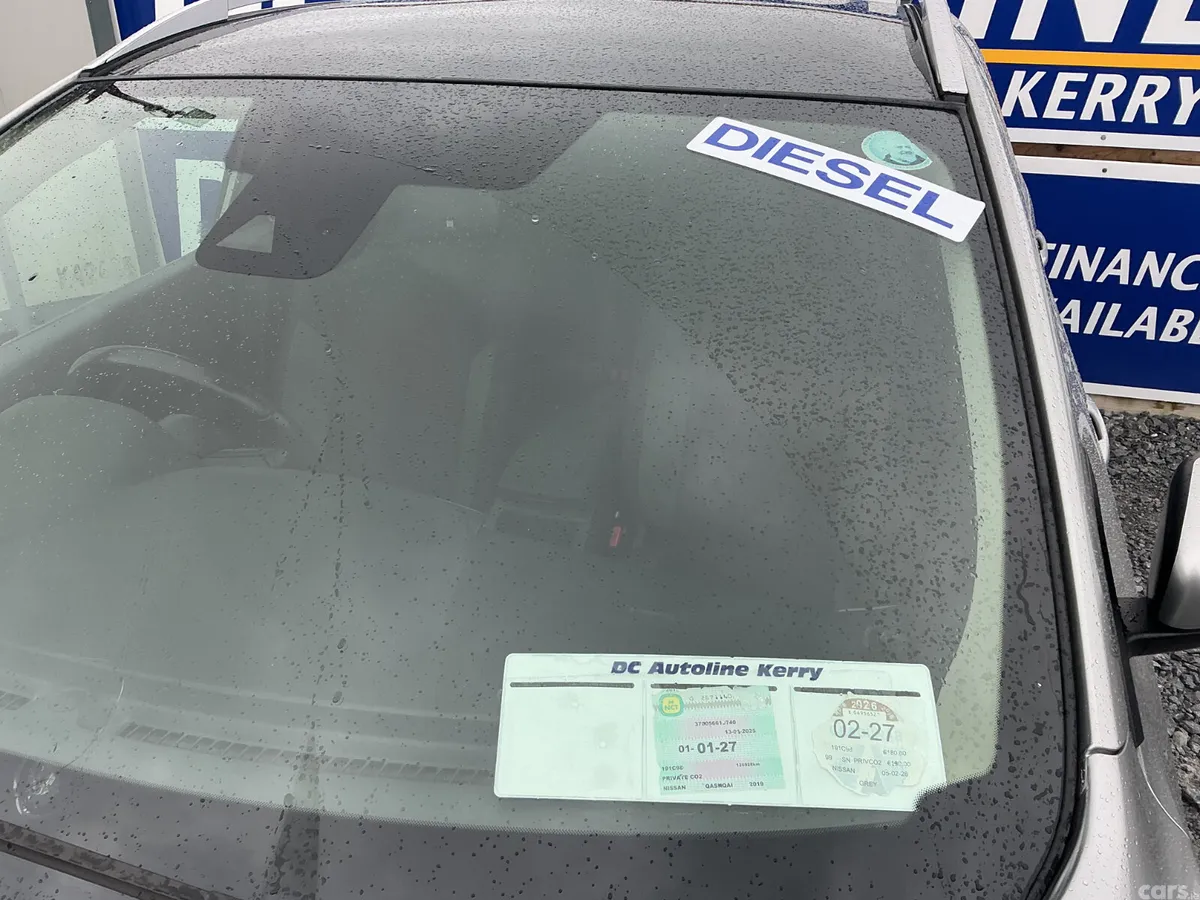 Nissan Qashqai MPV, Diesel, 2019, Grey