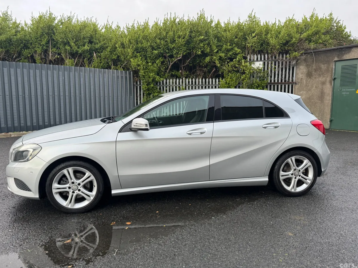 Mercedes-Benz A-Class Hatchback, Petrol, 2014, Silver