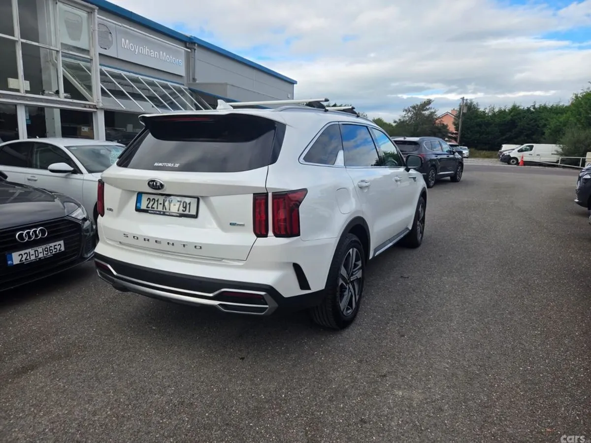 Kia Sorento MPV, Petrol Plug-in Hybrid, 2022, White