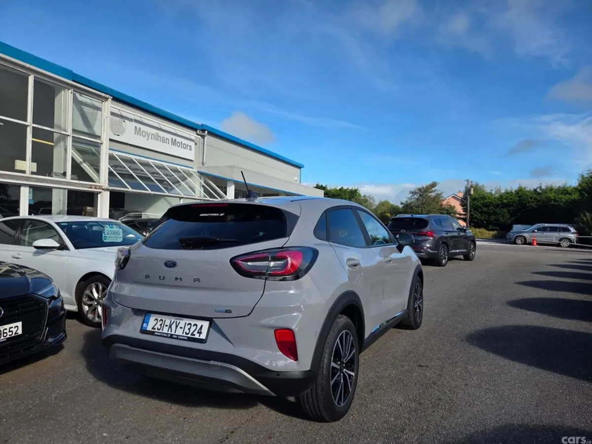 Ford Puma MPV, Petrol Hybrid, 2023, Grey