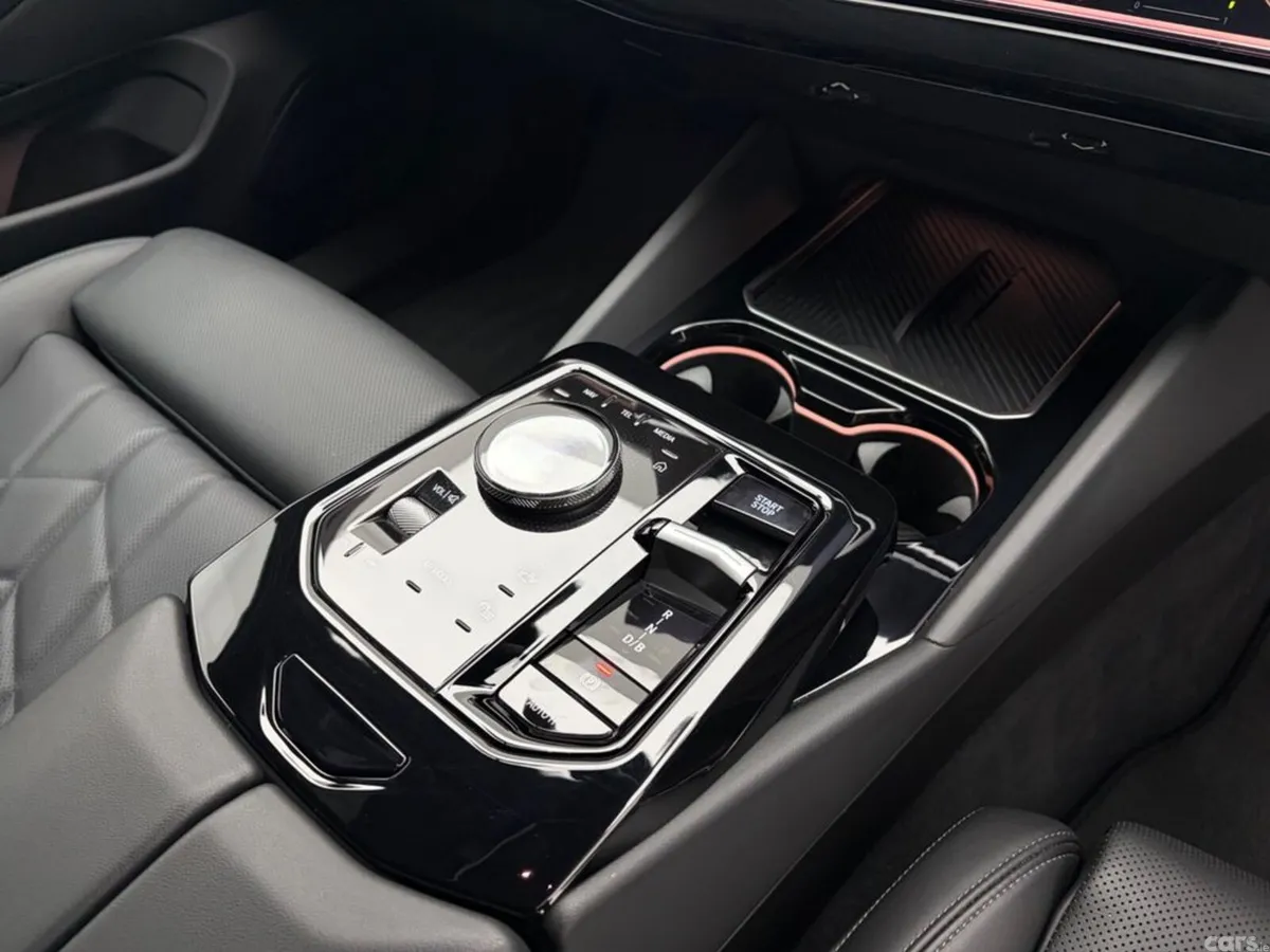 BMW i5 Saloon, Electric, 2024, Grey
