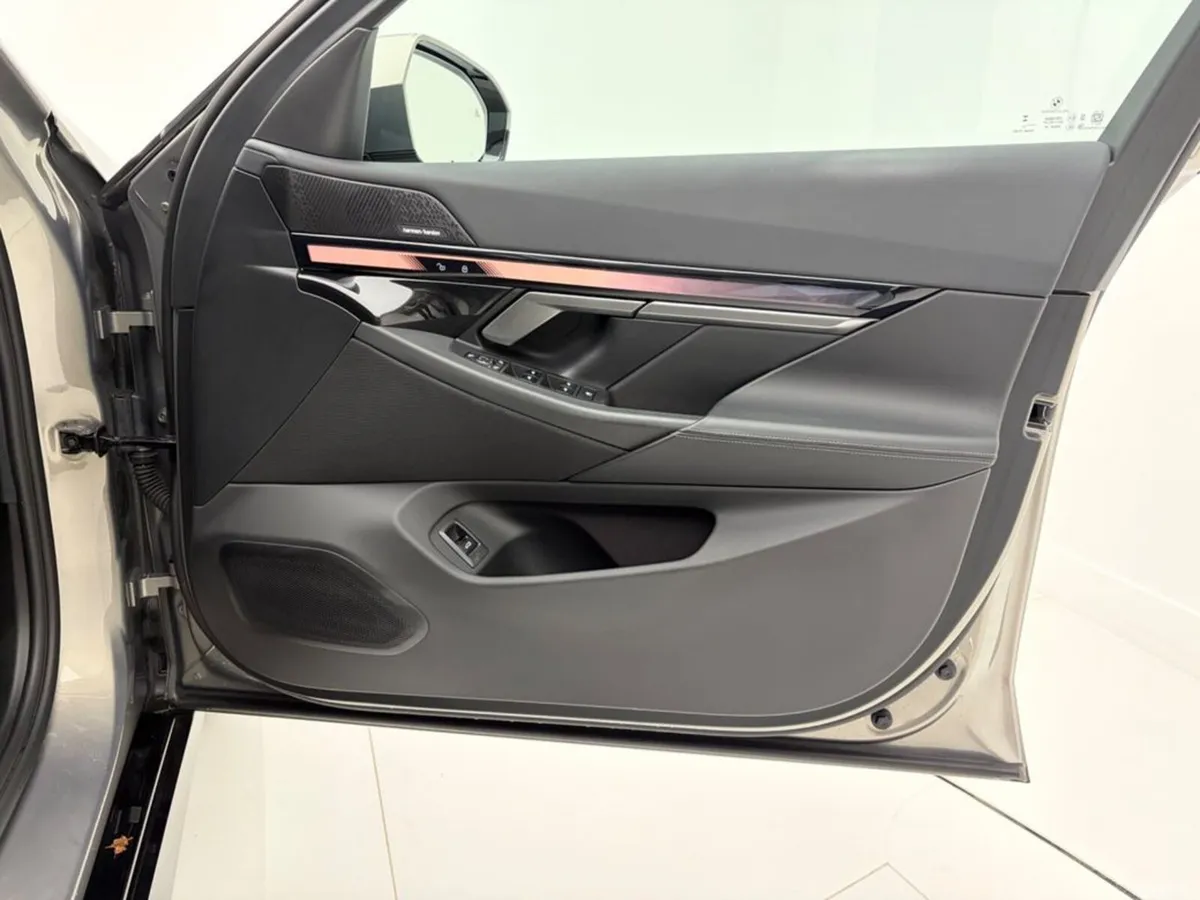 BMW i5 Saloon, Electric, 2024, Grey