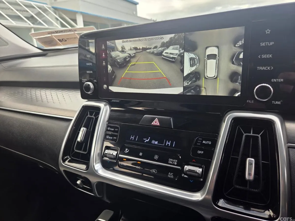 Kia Sorento MPV, Petrol Plug-in Hybrid, 2022, White