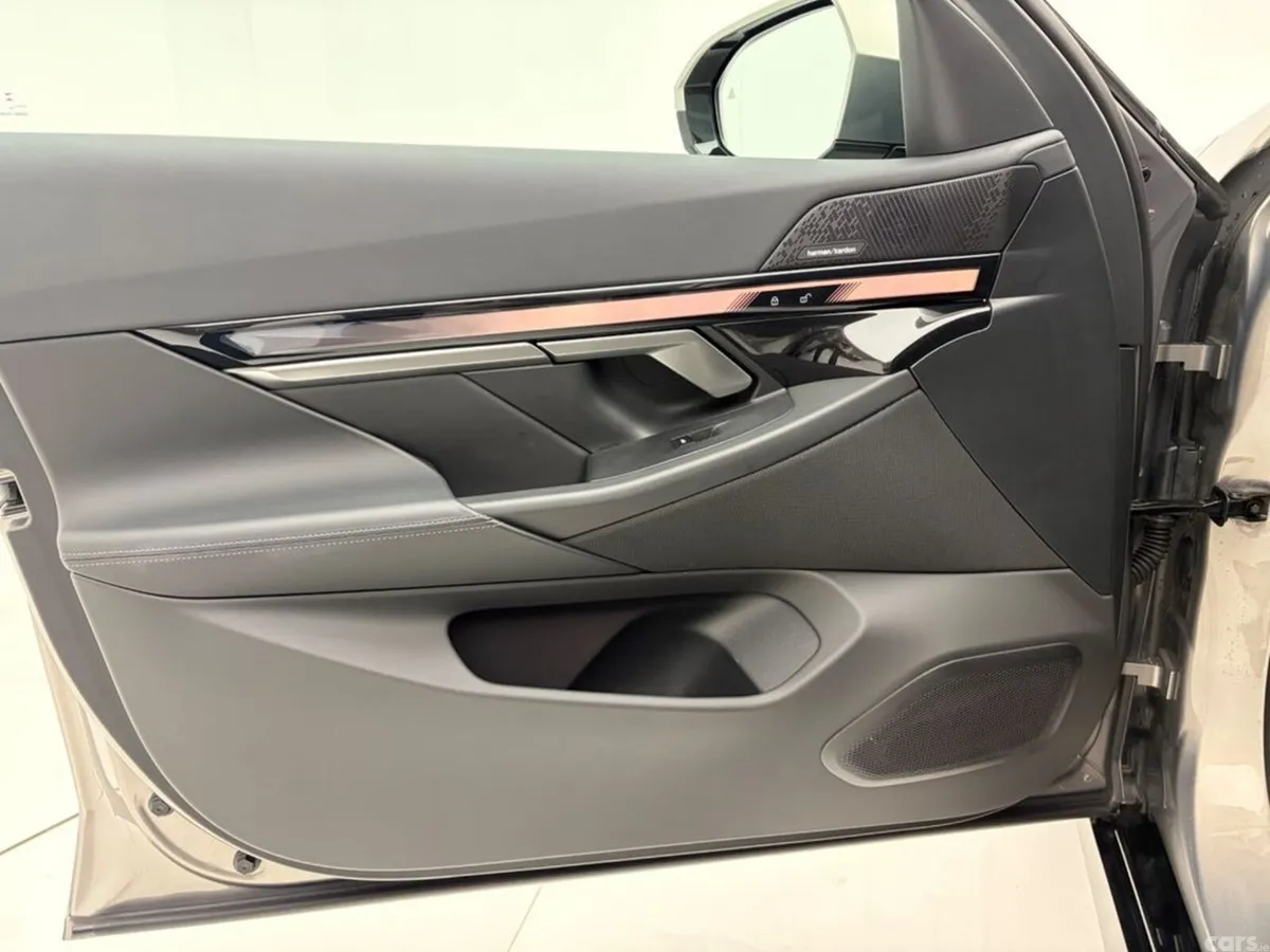 BMW i5 Saloon, Electric, 2024, Grey