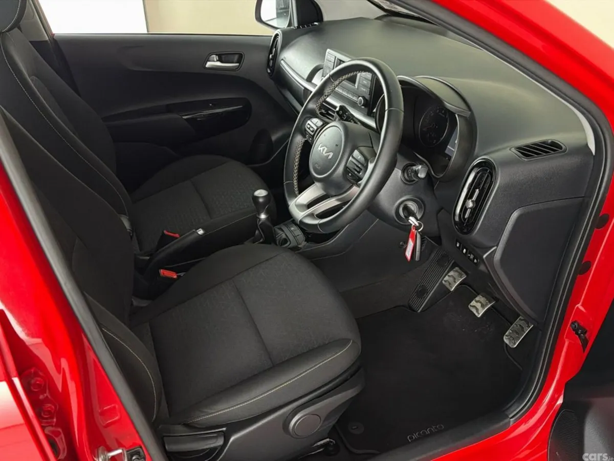 Kia Picanto Hatchback, Petrol, 2022, Red