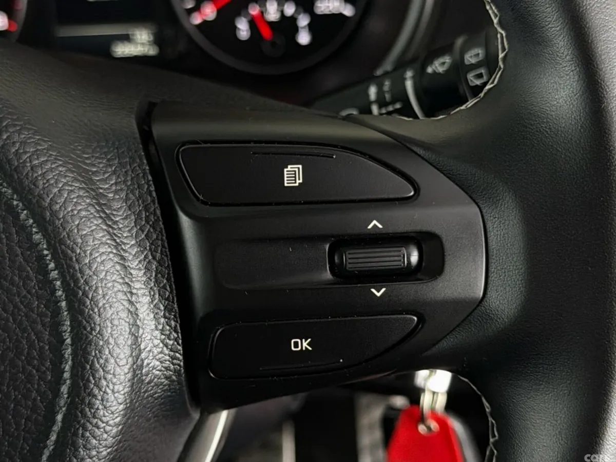 Kia Picanto Hatchback, Petrol, 2022, Red