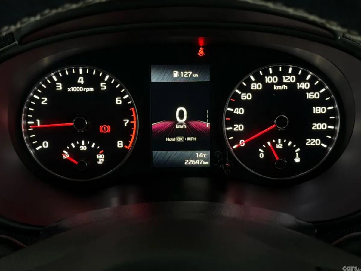 Kia Picanto Hatchback, Petrol, 2022, Red